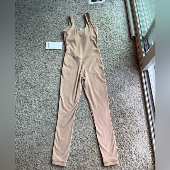 Brand New NWT Women’s Lululemon Align Bodysuit 25 Contour 0 Sold Out - Picture 5 of 8